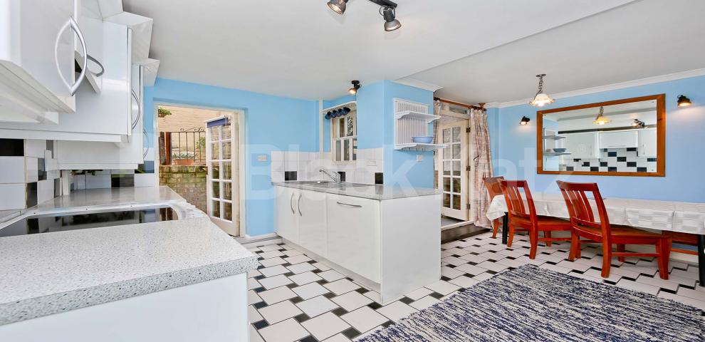 			LET, 1 Bedroom, 1 bath, 1 reception Apartment			 Gladstone Street , Lambeth North/ Waterloo